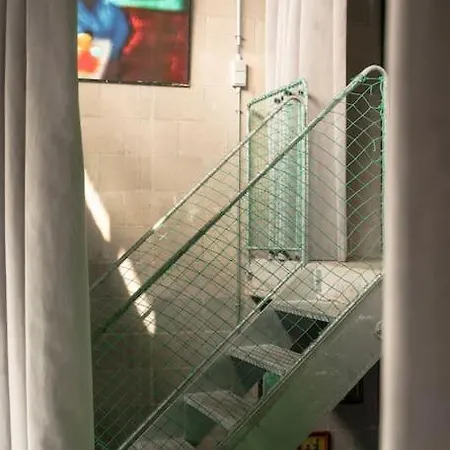 Ferienhaus Mari's: Multifunctional Shelter With Big Garden Gent