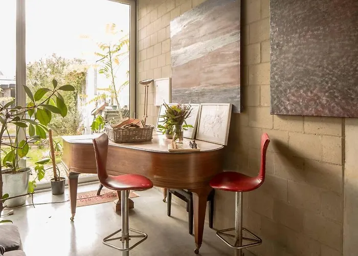 Mari's: Multifunctional Shelter With Big Garden 根特