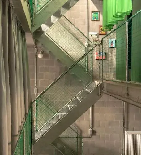 Holiday home Mari's: Multifunctional Shelter With Big Garden *